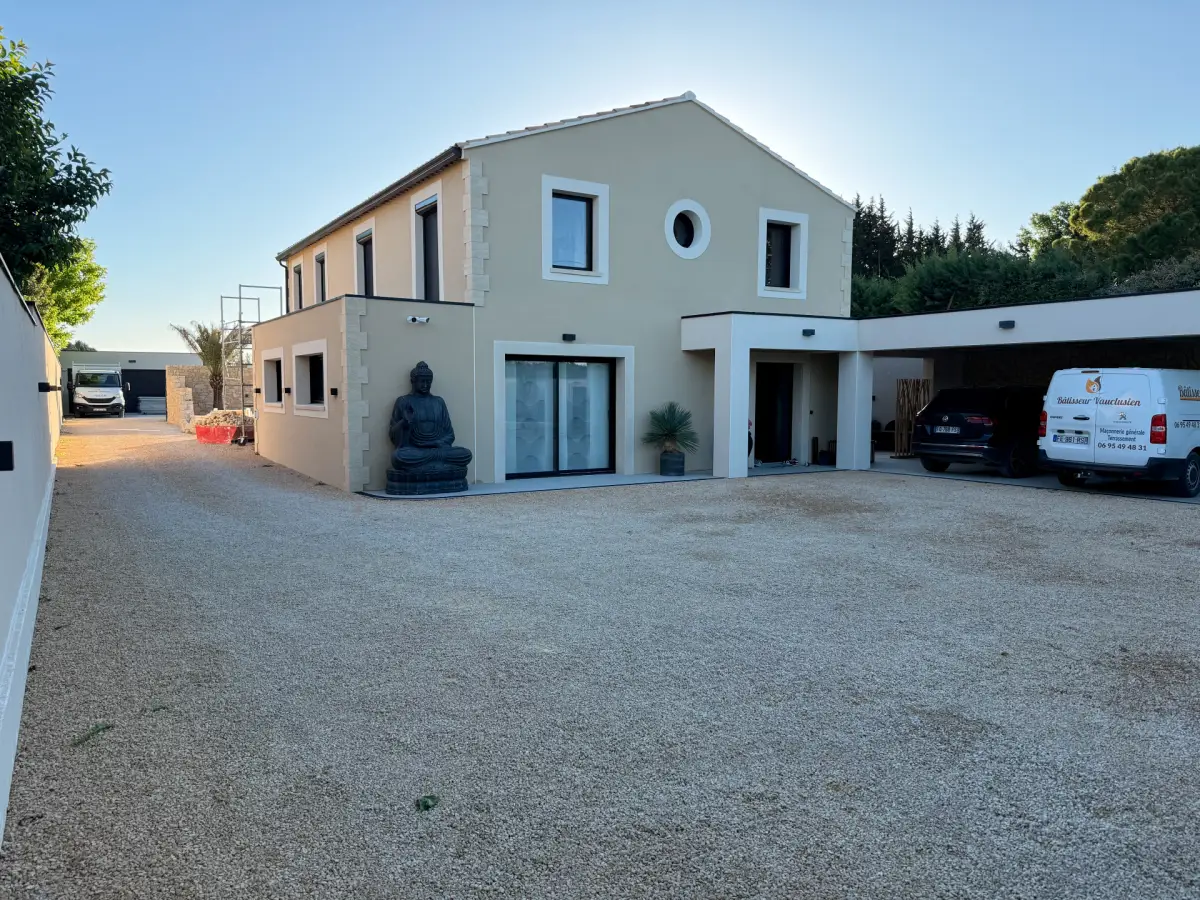 Rénovation complète d'une maison à Monteux (84) - Réalisation Rénovation Gros Oeuvre